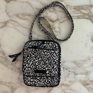 Vera Bradley Women’s Crossbody Mini Hipster Camocat Black/White